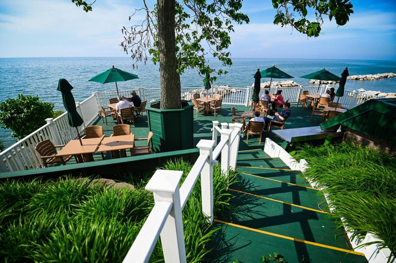 The Lakehouse Inn Geneva מראה חיצוני תמונה